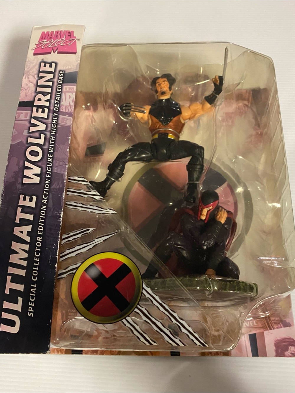 Diamond Marvel Select ULTIMATE WOLVERINE w/ Magneto Special Collector Edition